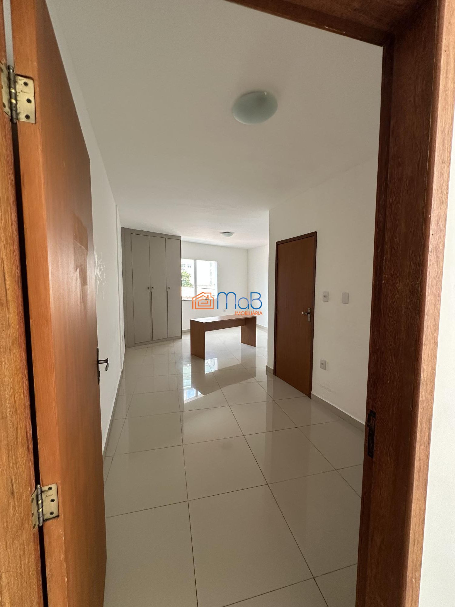 Sala-Conjunto, 1000 m² - Foto 3