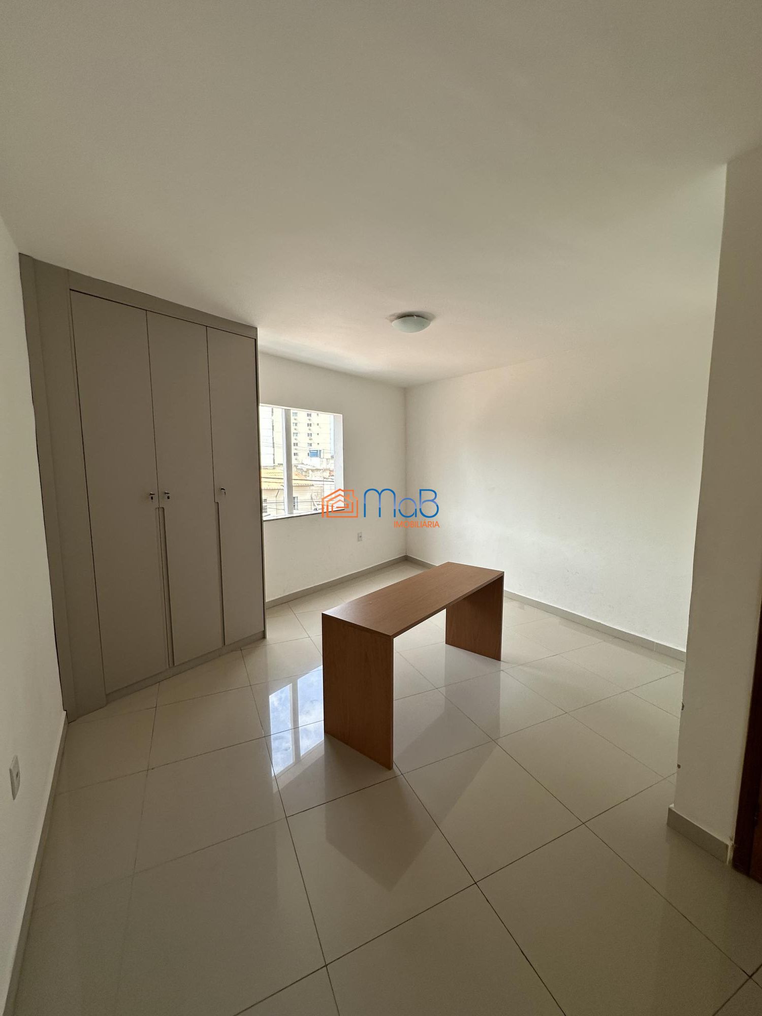 Sala-Conjunto, 1000 m² - Foto 5