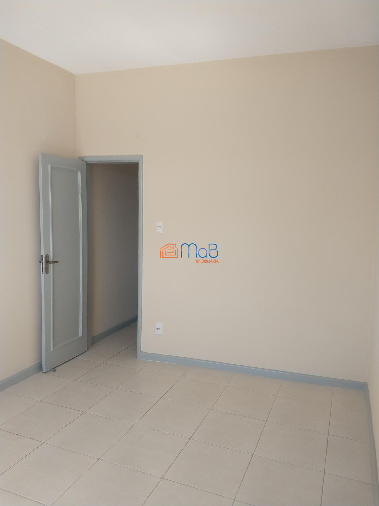 Apartamento à venda com 1 quarto, 30m² - Foto 9