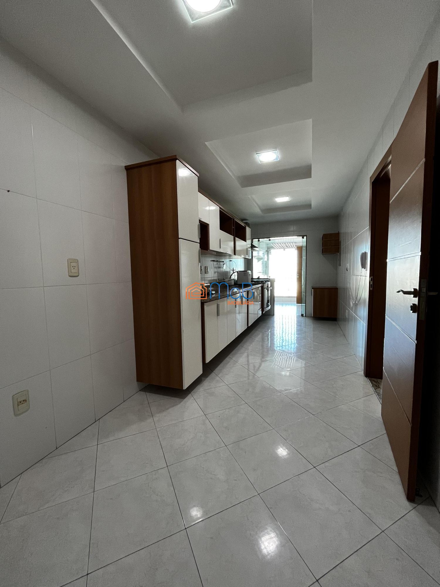 Apartamento à venda com 3 quartos, 140m² - Foto 24