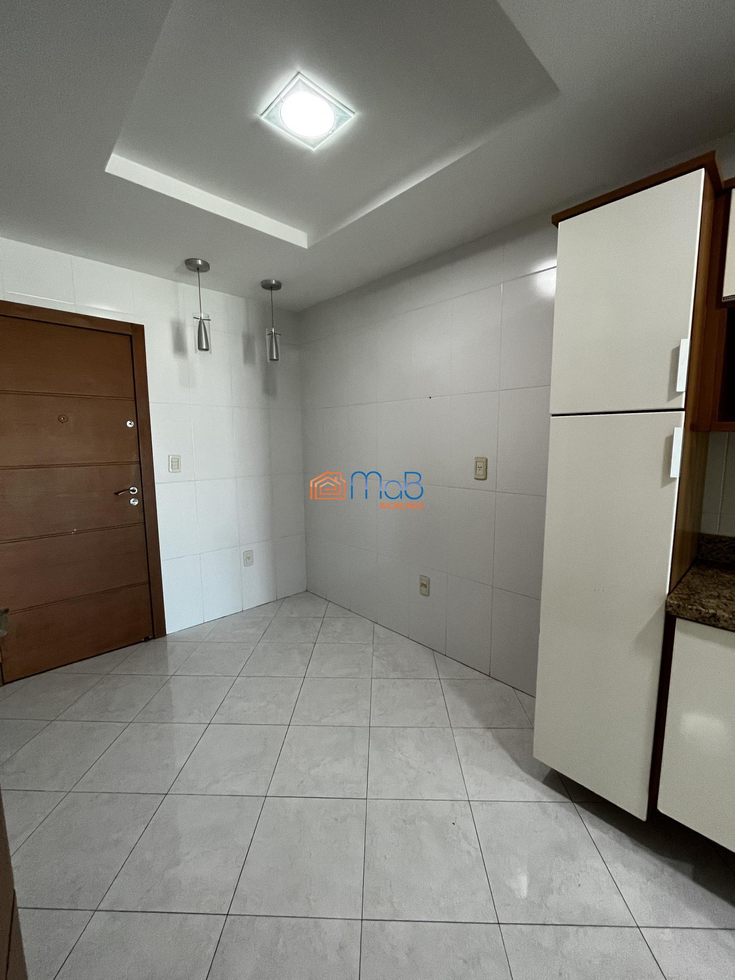 Apartamento à venda com 3 quartos, 140m² - Foto 16