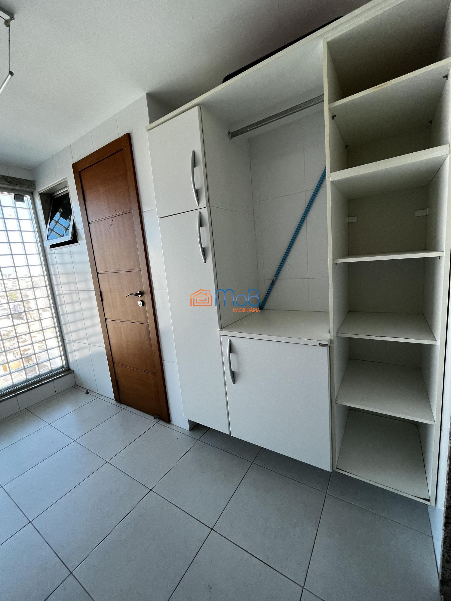 Apartamento à venda com 3 quartos, 140m² - Foto 22