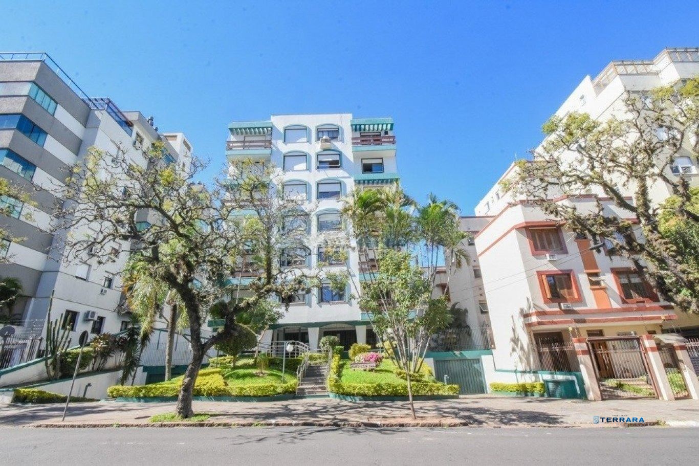 Apartamento de 3 quartos, bairro Rio Branco Porto Alegre.