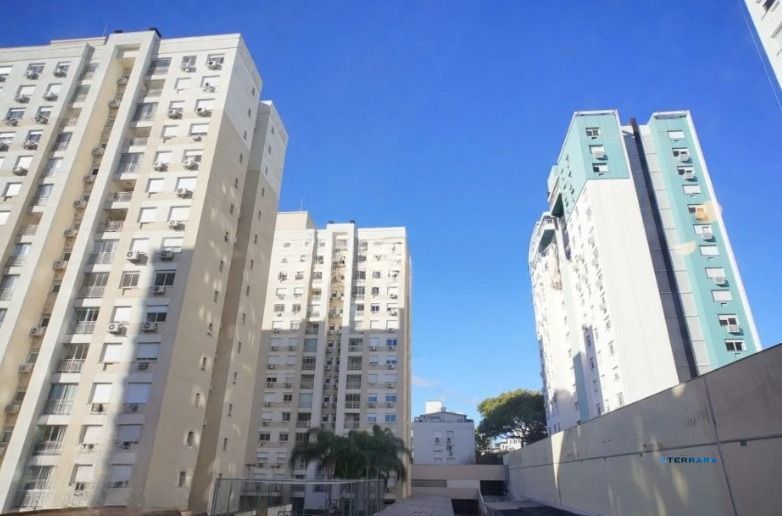 Apartamento, 3 quartos, à venda, 78 m², Passo da Areia - Porto Alegre — foto 2