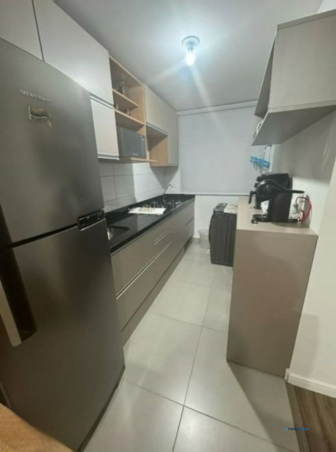 Apartamento de 2 dormitórios, piscina e 1 vaga de garagem em Canoas.