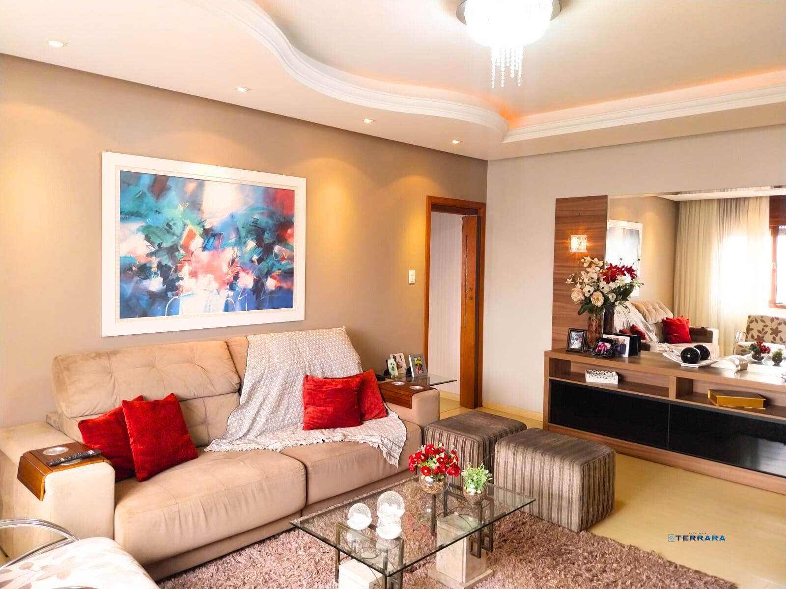 Apartamento de 102m²e 3 dormitórios no Bairro São Geraldo