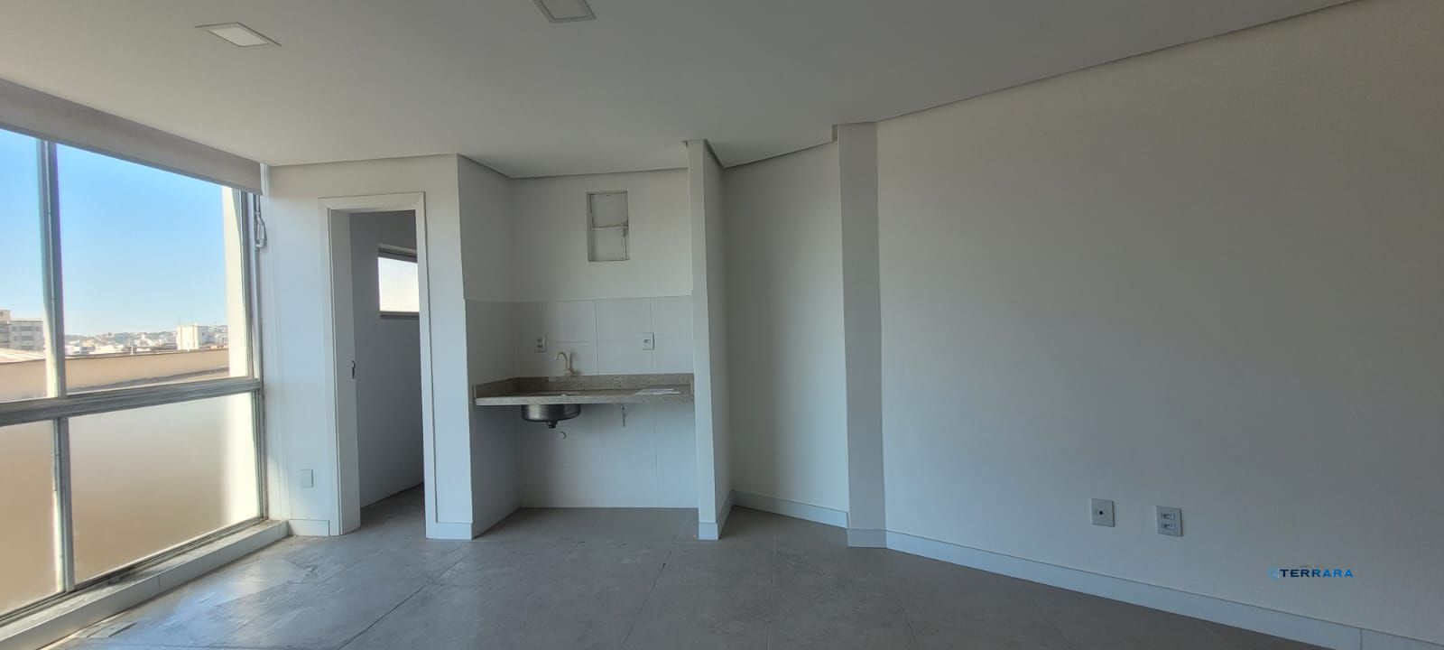 Sala Comercial no Edifício Professor Annes Dias, 1 sala, à venda, 32 m², Centro Histórico - Porto Alegre — foto 2