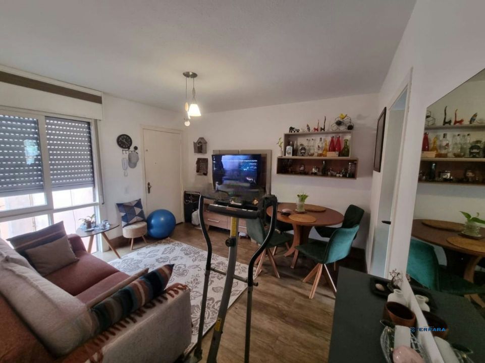 Apartamento com 1 quarto e 40m² à venda em Jardim Ypu, Porto Alegre.