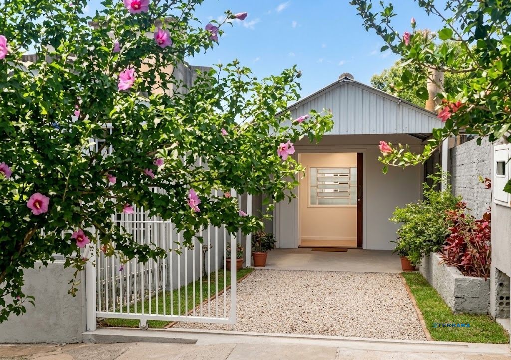 Casa com 3 quartos 152m² à venda Zona Norte de Porto Alegre