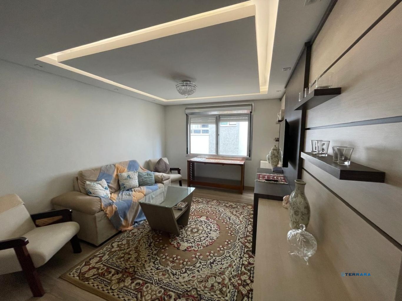 Apartamento de 2 dormitórios e 1 vaga no Bairro Cristo Redentor