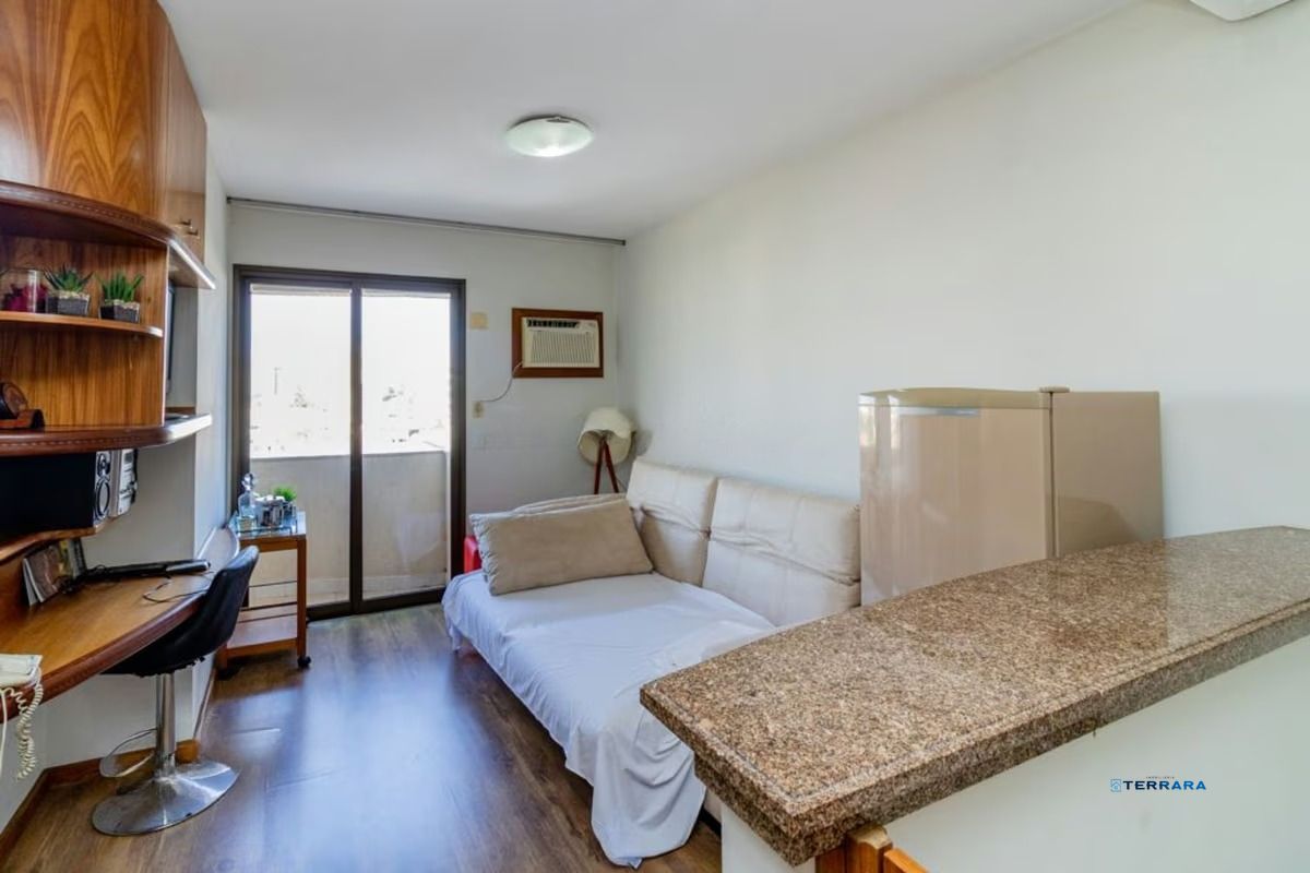 Apartamento no Blue Tree Towers Millenium, 1 suíte, à venda, 37 m², Praia de Belas - Porto Alegre — foto 2
