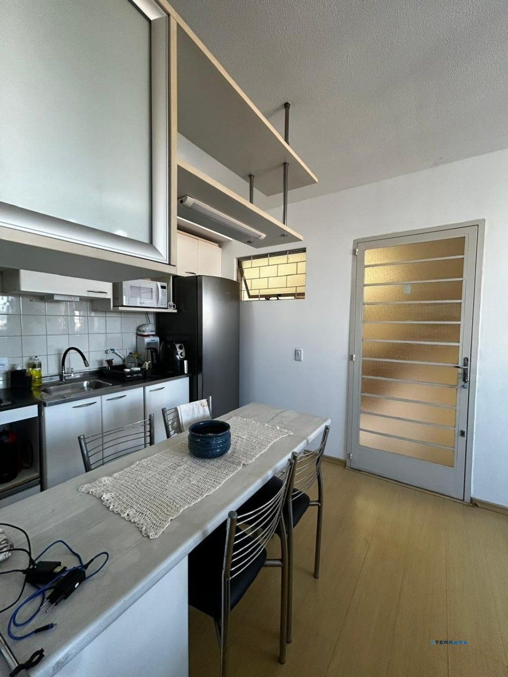 Apartamento de 2 quartos, elevador e 1 vaga no bairro Sarandi