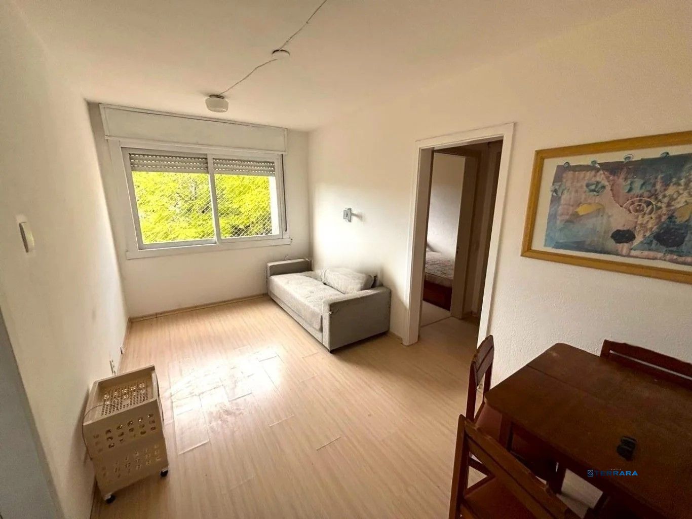 Apartamento com 1 quarto, mobiliado e sol da manha no bairro Morro Santana