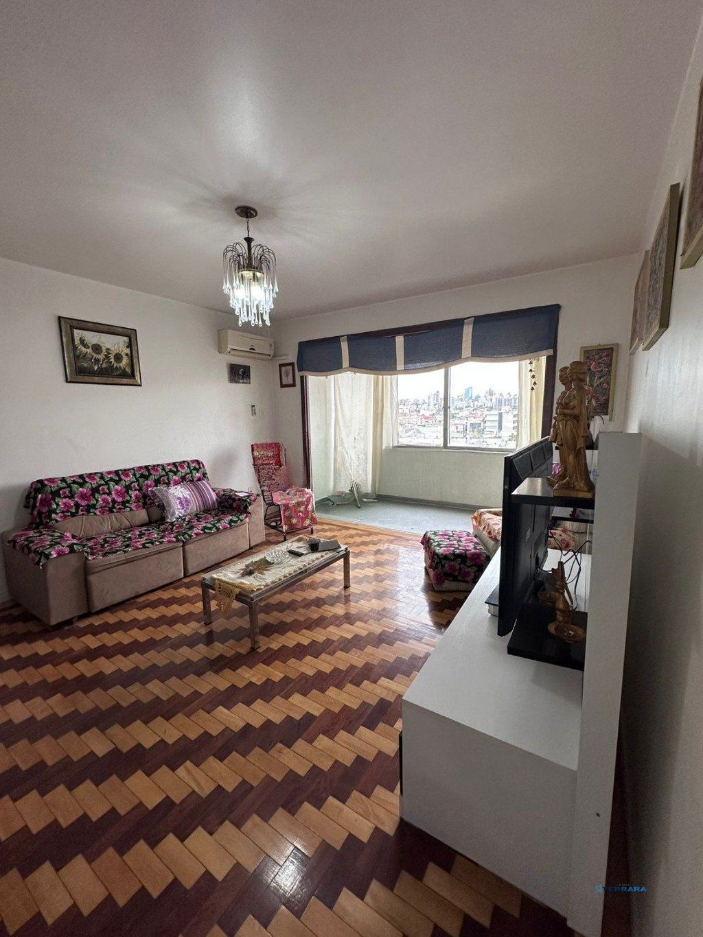 Apartamento de 3 dormitórios, elevador no bairro São Geraldo.
