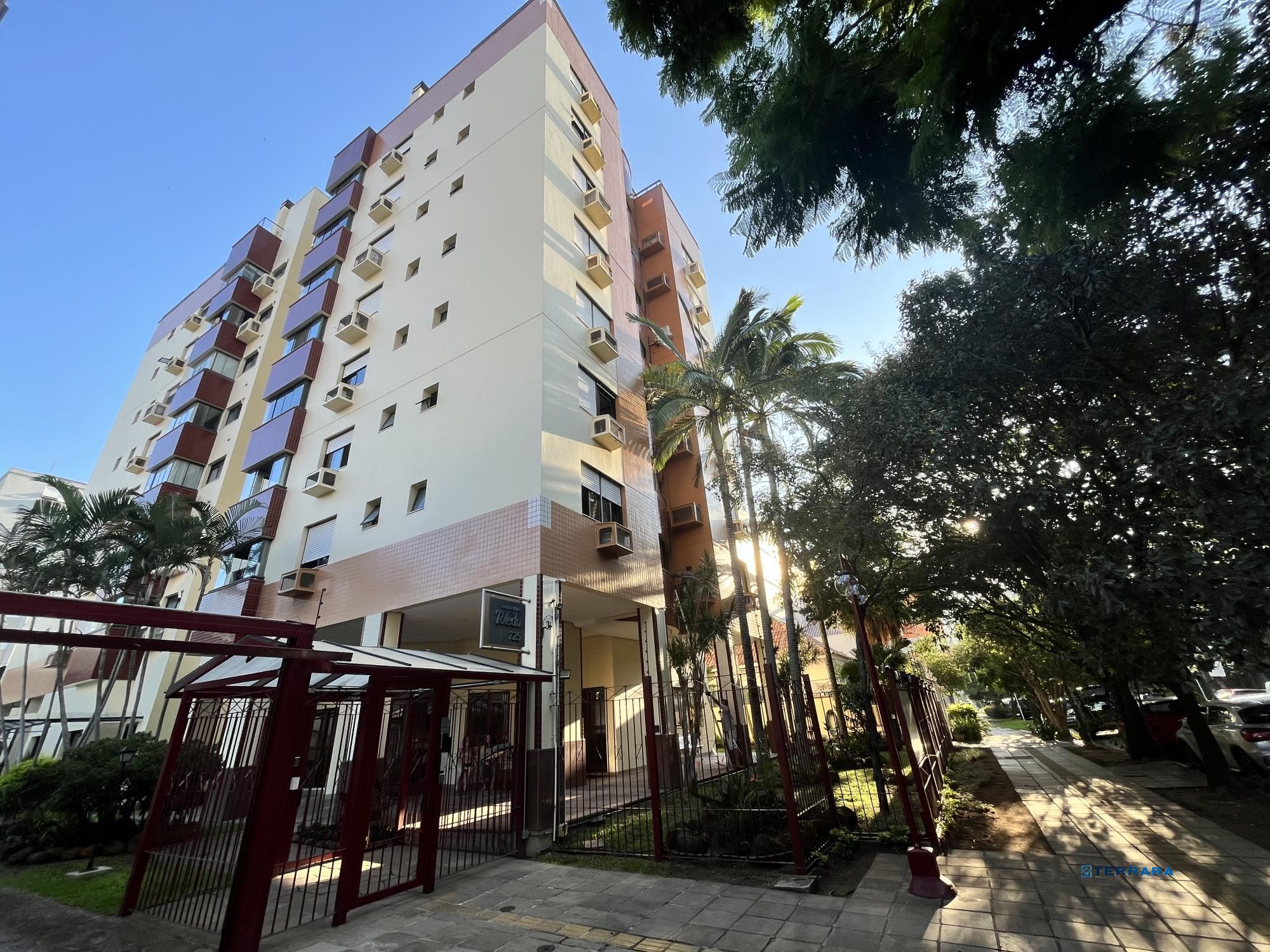 Apartamento, 3 quartos, à venda, 181 m², Menino Deus - Porto Alegre — foto 2