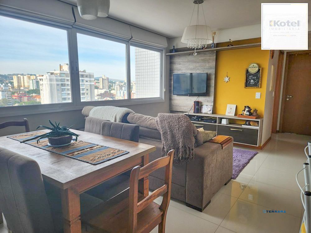 Apartamento de 2 quartos, suíte e 2 vagas garagem no bairro Santana Porto Alegre