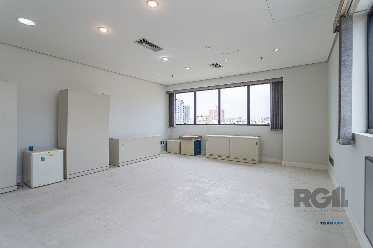 Sala Comercial, à venda, 35 m², Menino Deus - Porto Alegre — foto 2