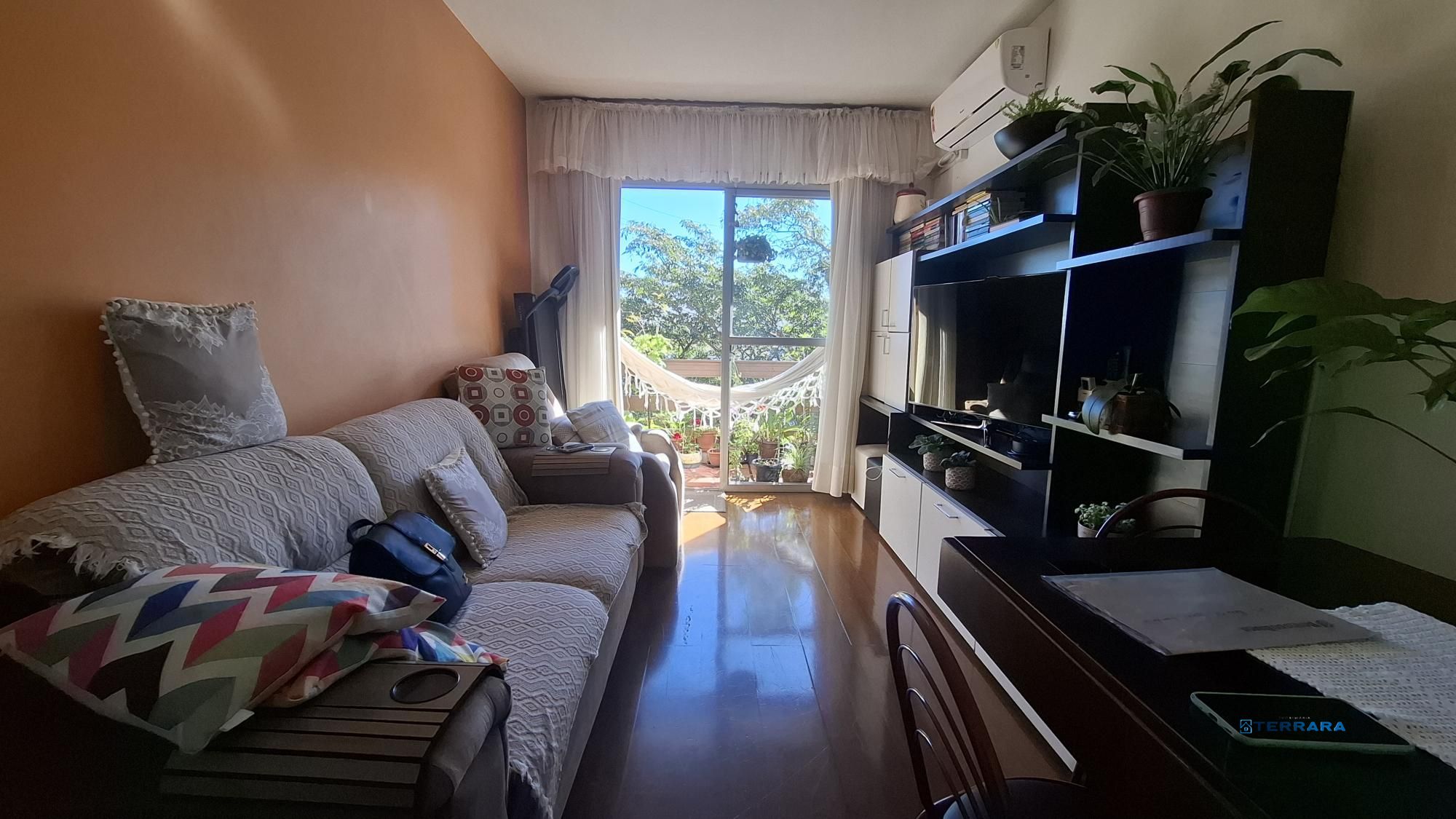 Apartamento 1 dormitório sala 2 ambientes garagem fechada ensolarado com vista