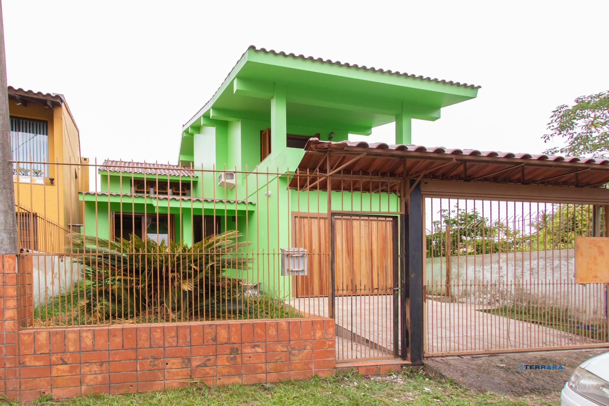Casa com 3 quartos e 185m² à venda em Vila Nova