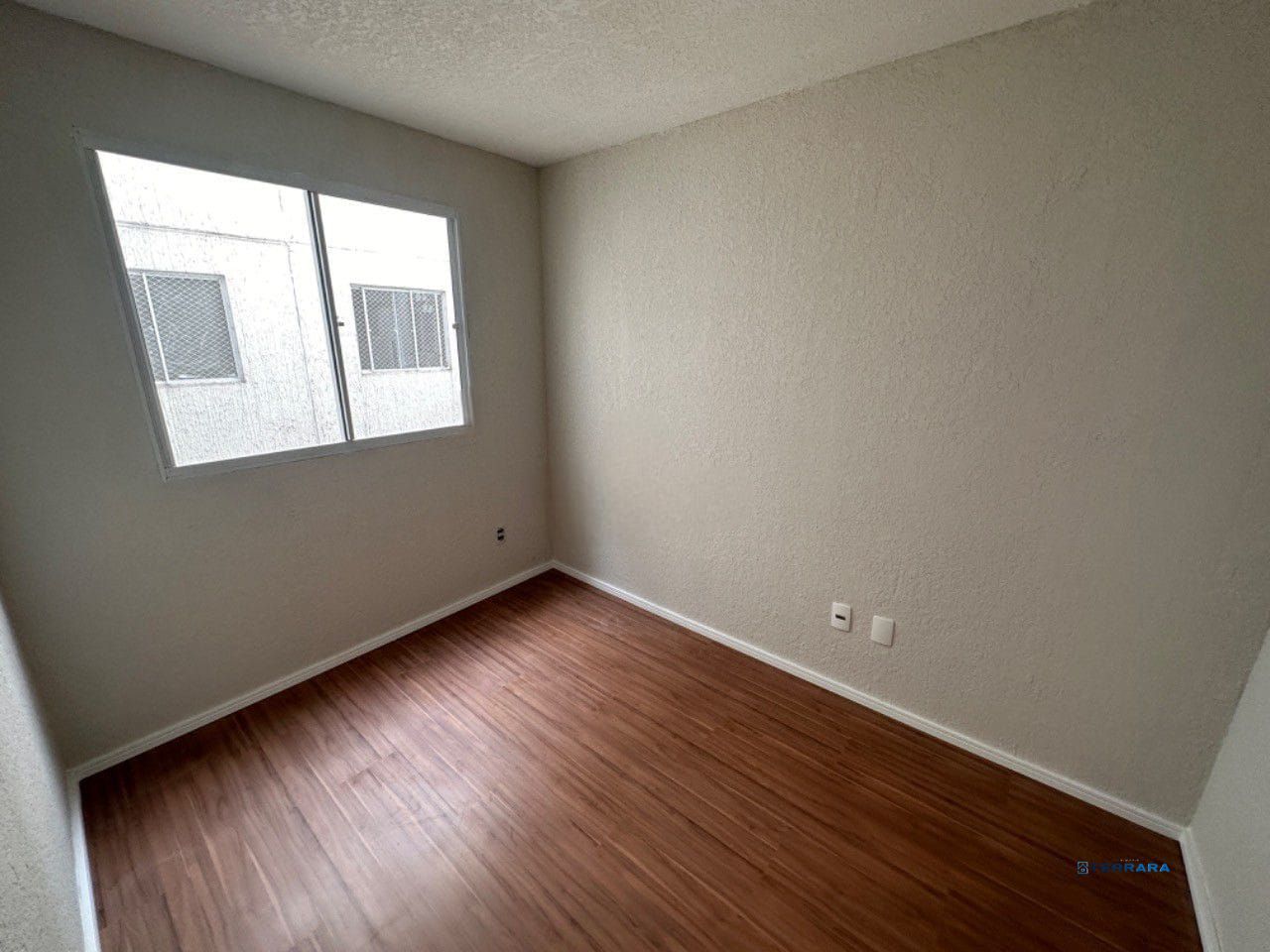 Apartamento na Restinga - 2 Dormitórios