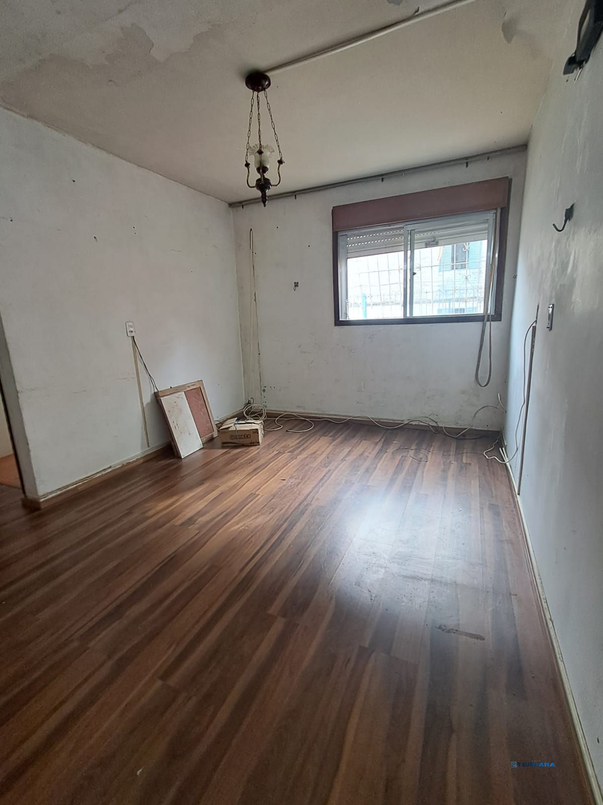 Apartamento na Rubem Berta - 2 Dormitórios