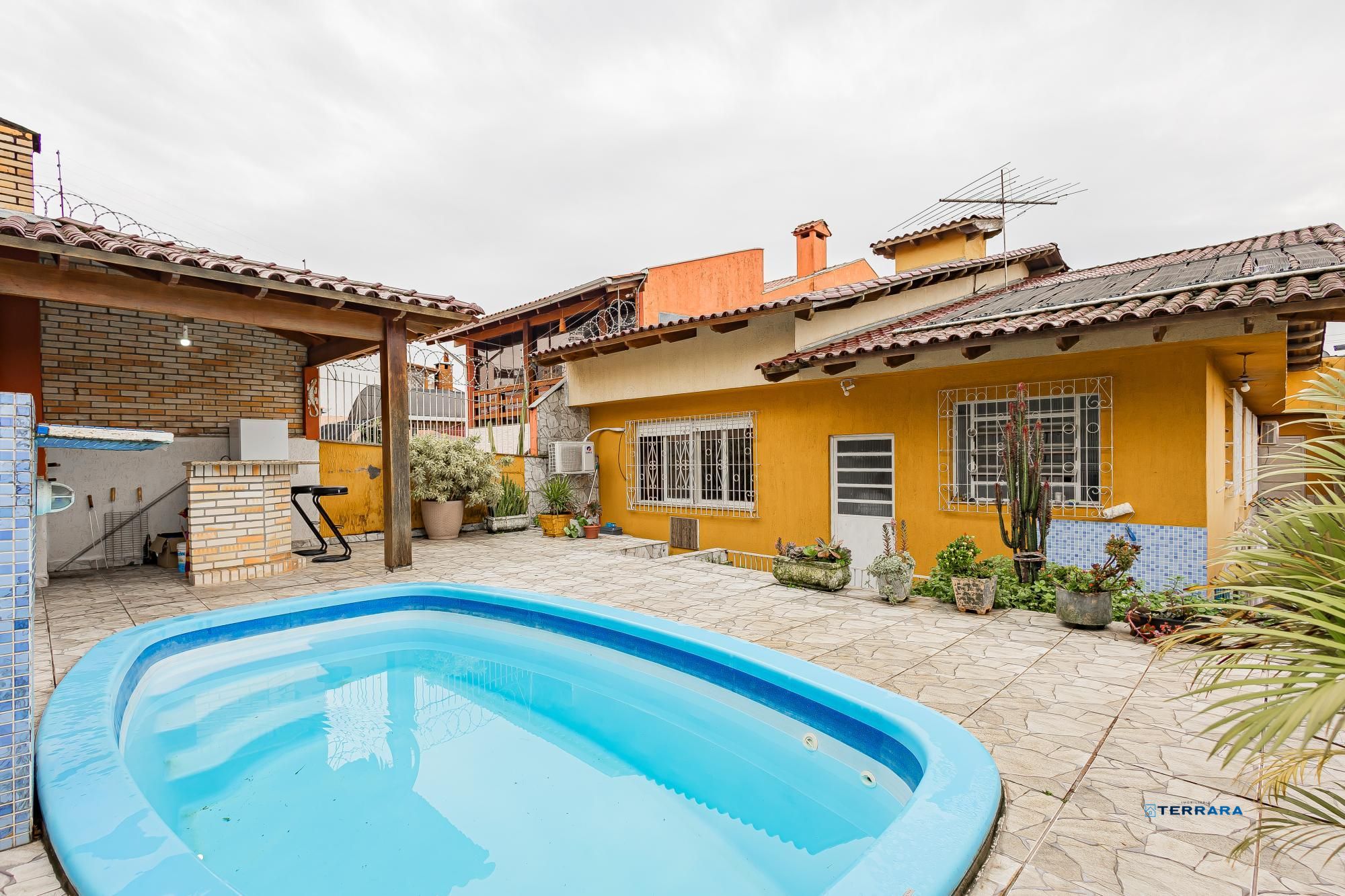 Sobrado 5 Dormitorios 4 WC piscina 2 churrasqueiras e 4 vagas B Parque Santa Fé