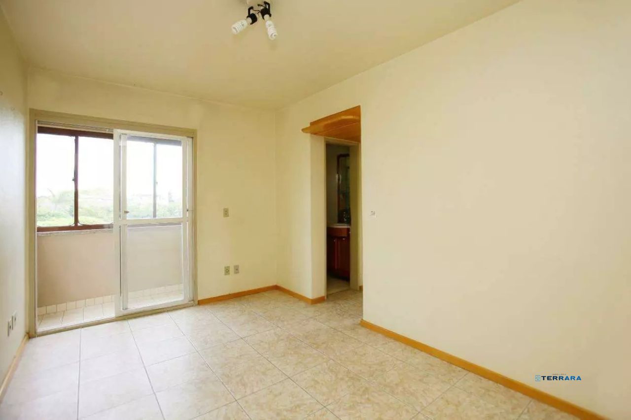 Vende-se apartamento com 2 quartos no Bairro Sarandi
