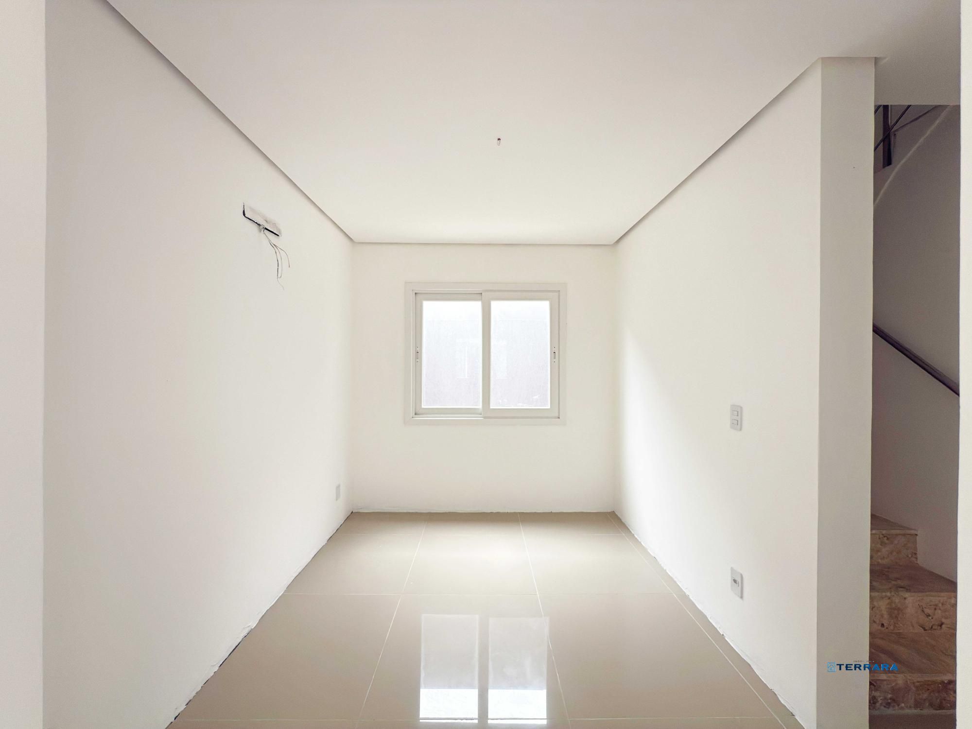 Vende-se casa em condomínio com 4 dormitórios (2 suítes), 3 vagas  – Tristeza