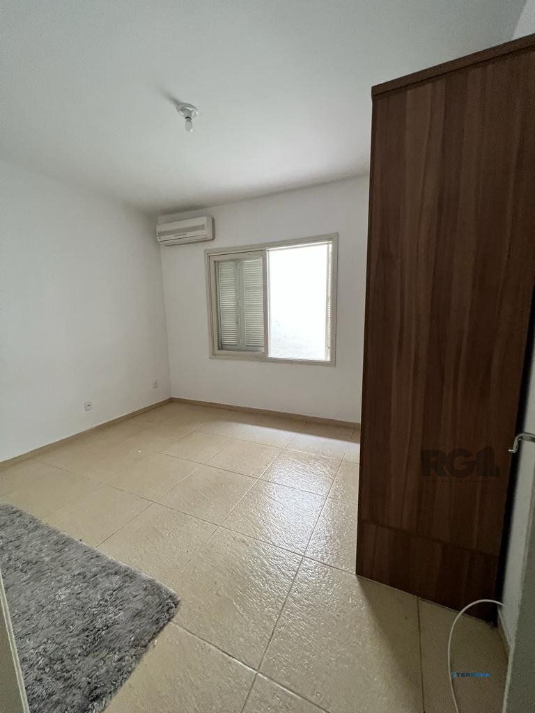 Casa 4 quartos à venda, 234m², Petrópolis - Porto Alegre