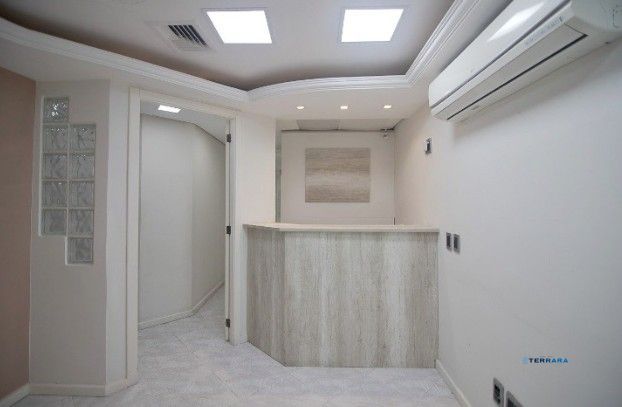 Sala Comercial, 6 salas, à venda, 150 m², Moinhos de Vento - Porto Alegre — foto 2