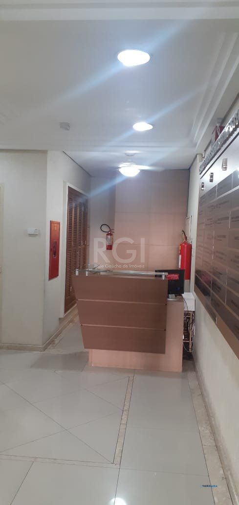 Sala Comercial, 1 sala, à venda, 27 m², Rio Branco - Porto Alegre — foto 2
