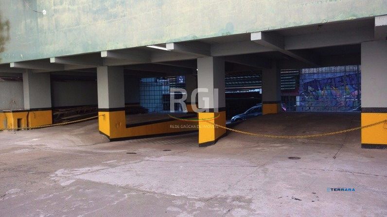 Box para Venda - 12m², 0 dormitórios, 1 vaga - Centro Histórico