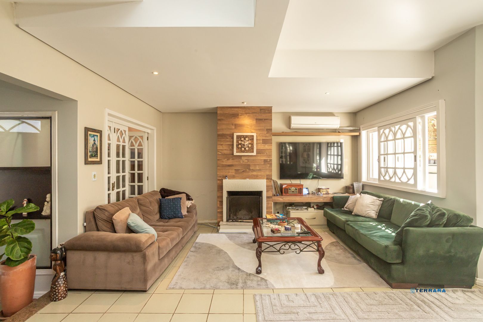 Casa 4 quartos à venda, 270m², Igara - Canoas