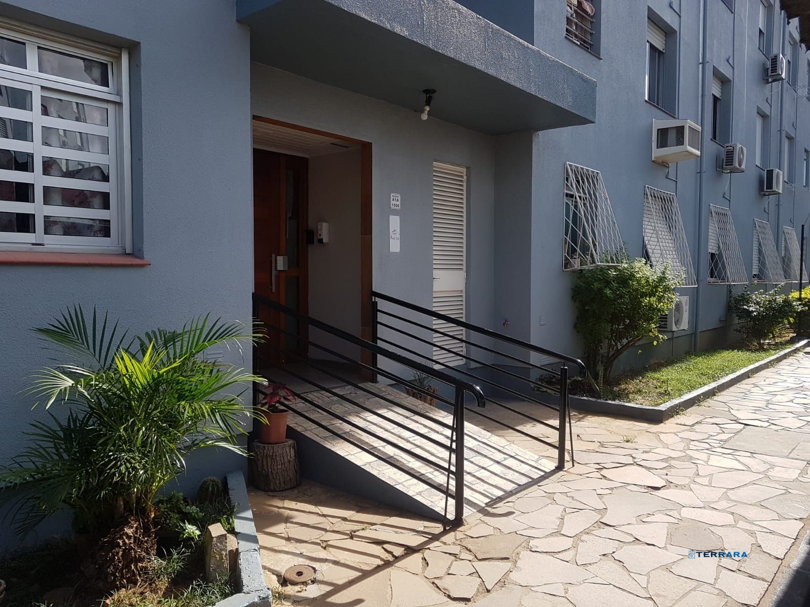 Apartamento de 1 dormitório no bairro azenha