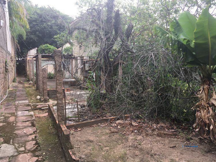 Terreno para Venda - 879.31m², 0 dormitórios, Santa Tereza