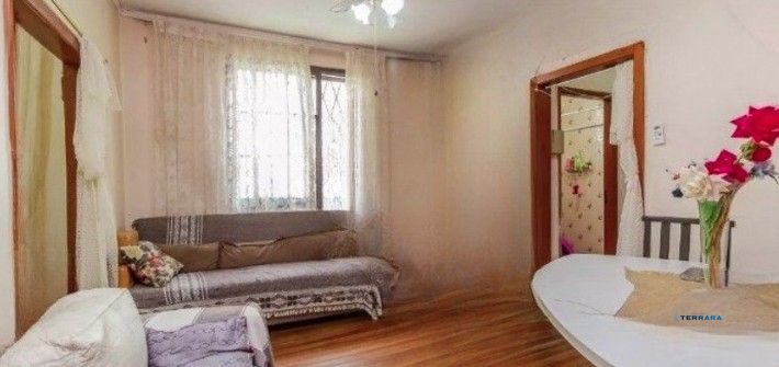 Casa de 3 dormitórios para venda ,estuda imóvel de menor valor no negócio, bairro Partenon em Porto Alegre/RS.