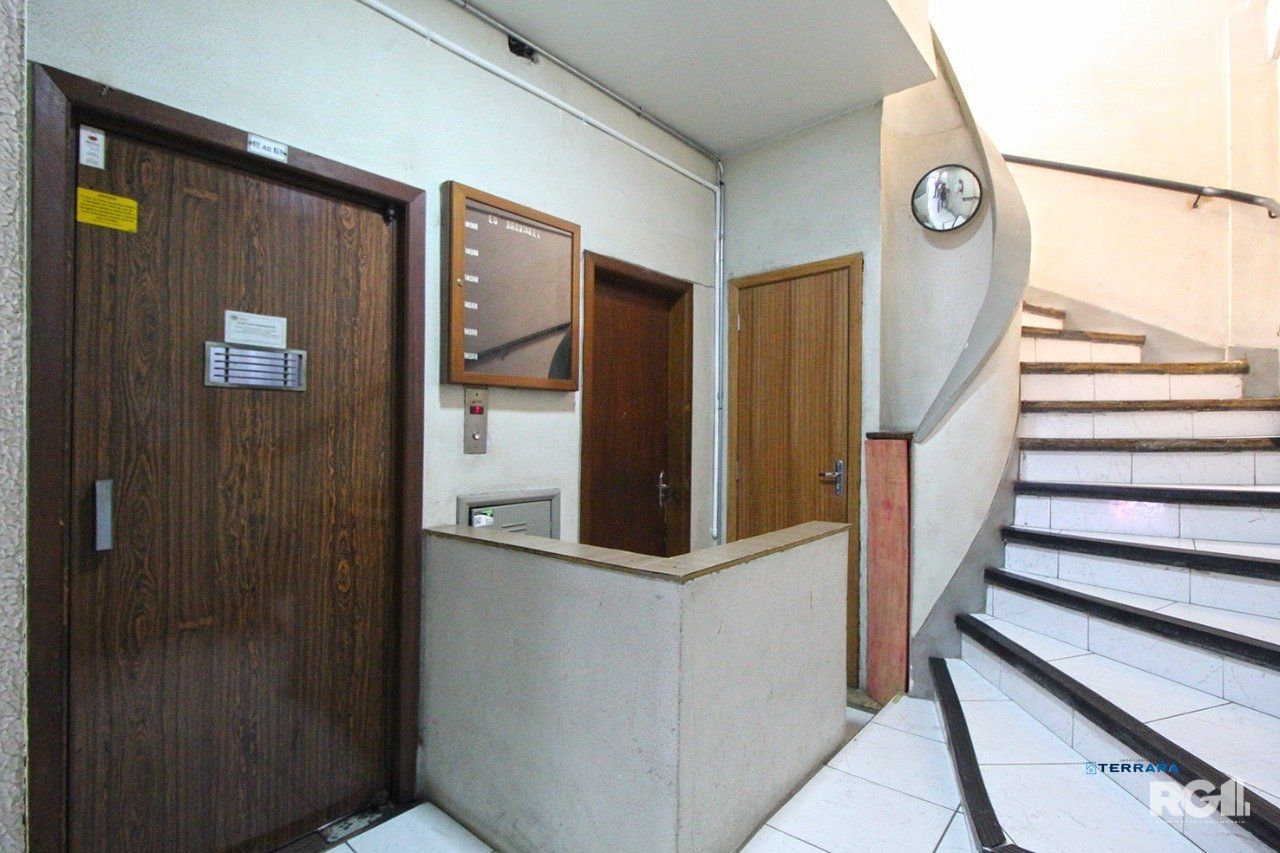 HALL-DE-ENTRADA-IMOVEL-COMERCIAL