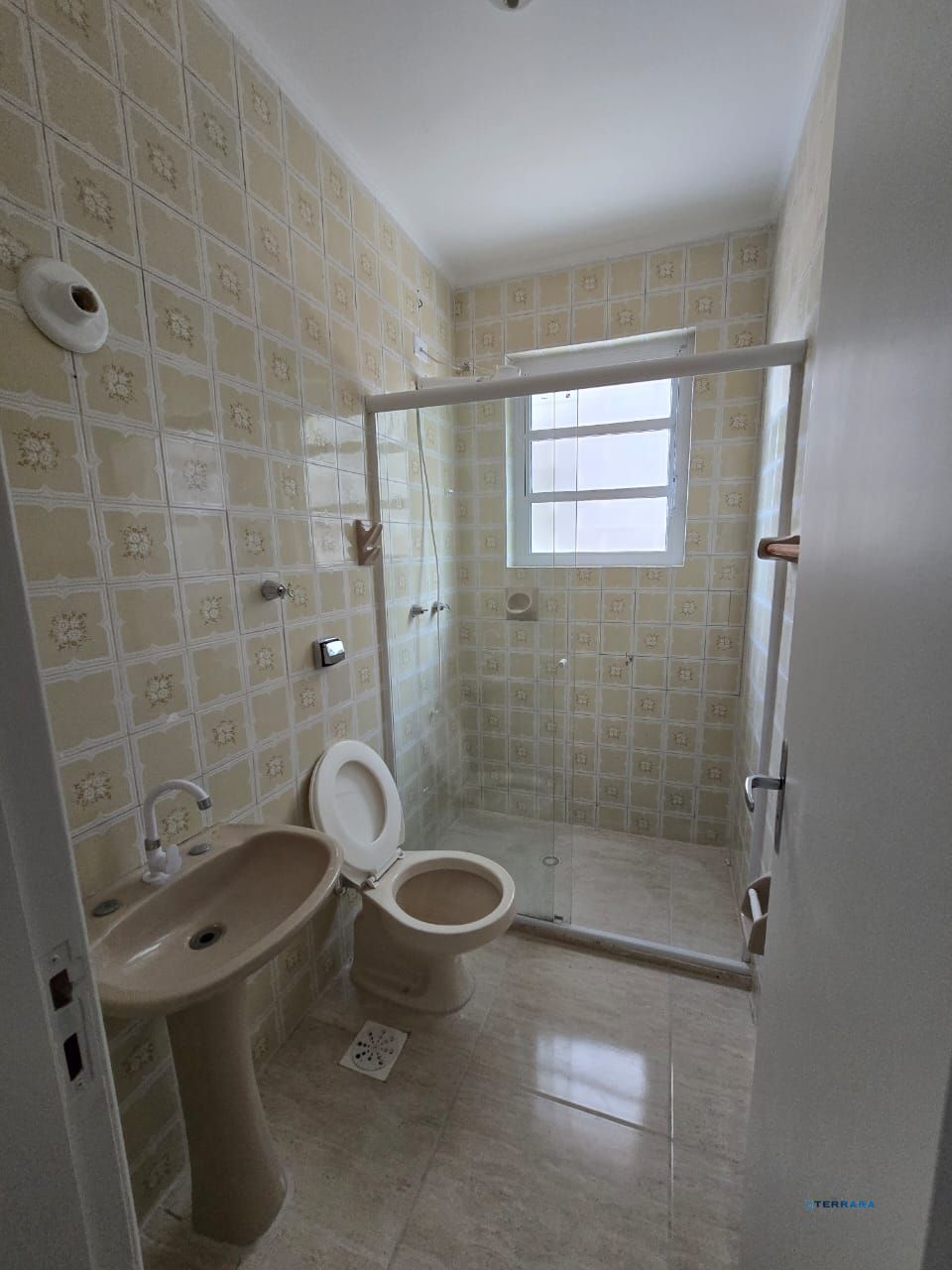 apartamento-banheiro