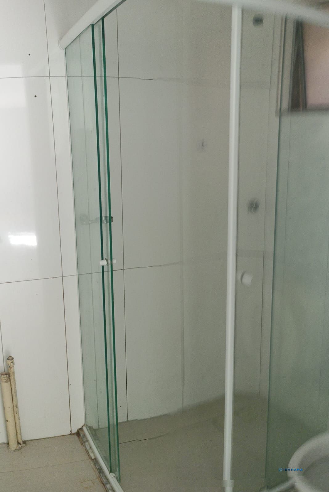 BOX-DE-VIDRO-DO-BANHEIRO