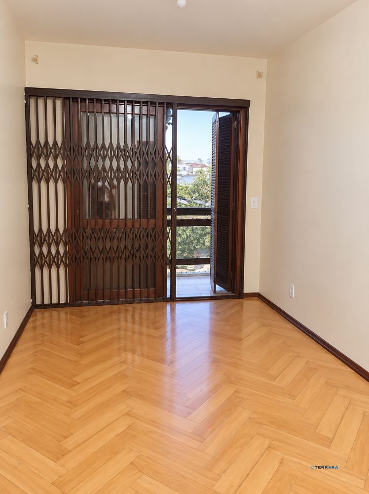 sala-piso-parquet-sacada