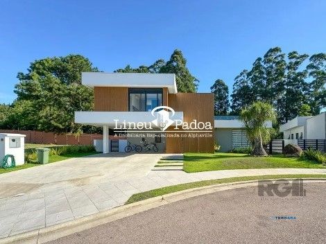 Casa com 4 suites
