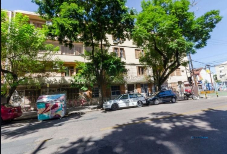 Apartamento 02 dormitórios, 57m² privativos na ótima localização na Cidade Baixa