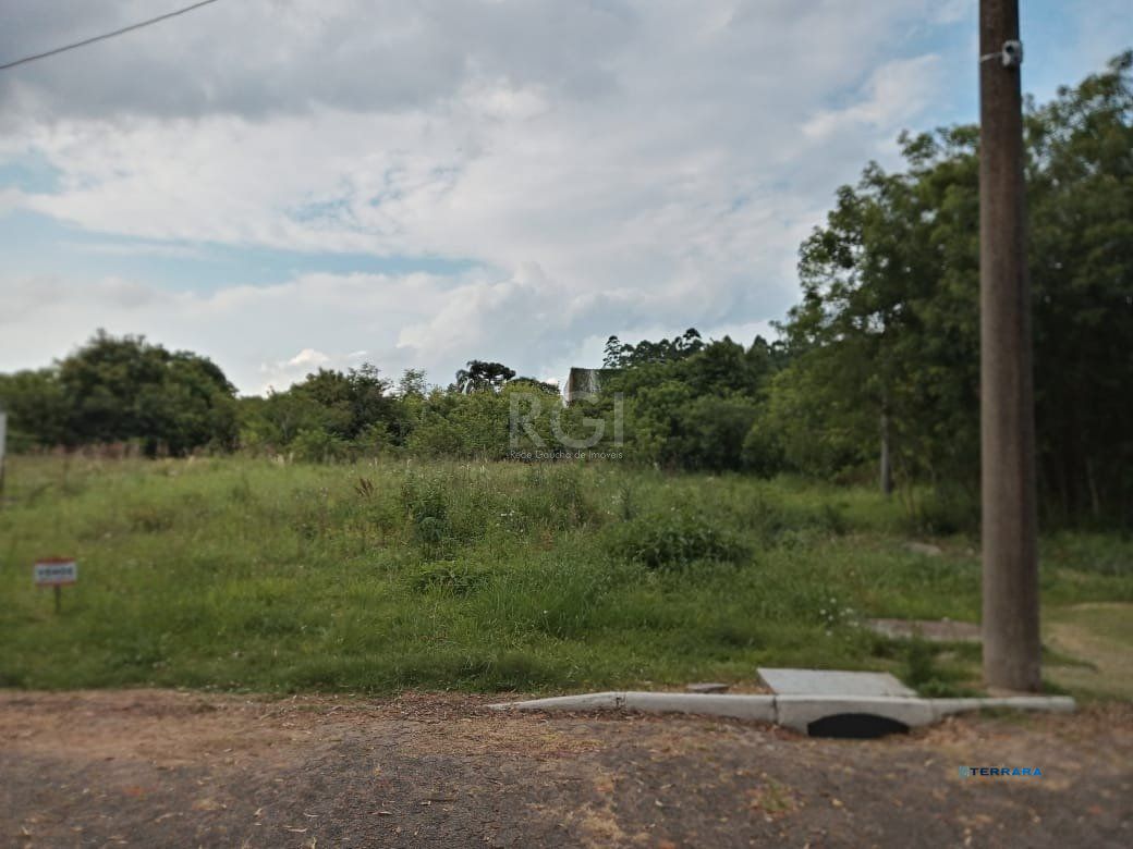 Terreno em Condominio para Venda - 147m², 0 dormitórios, Guarujá, Porto Alegre