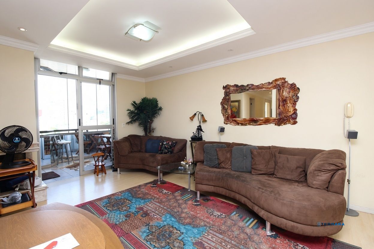 Apartamento 2 Quartos sendo com suíte Bairro Floresta Porto Alegre