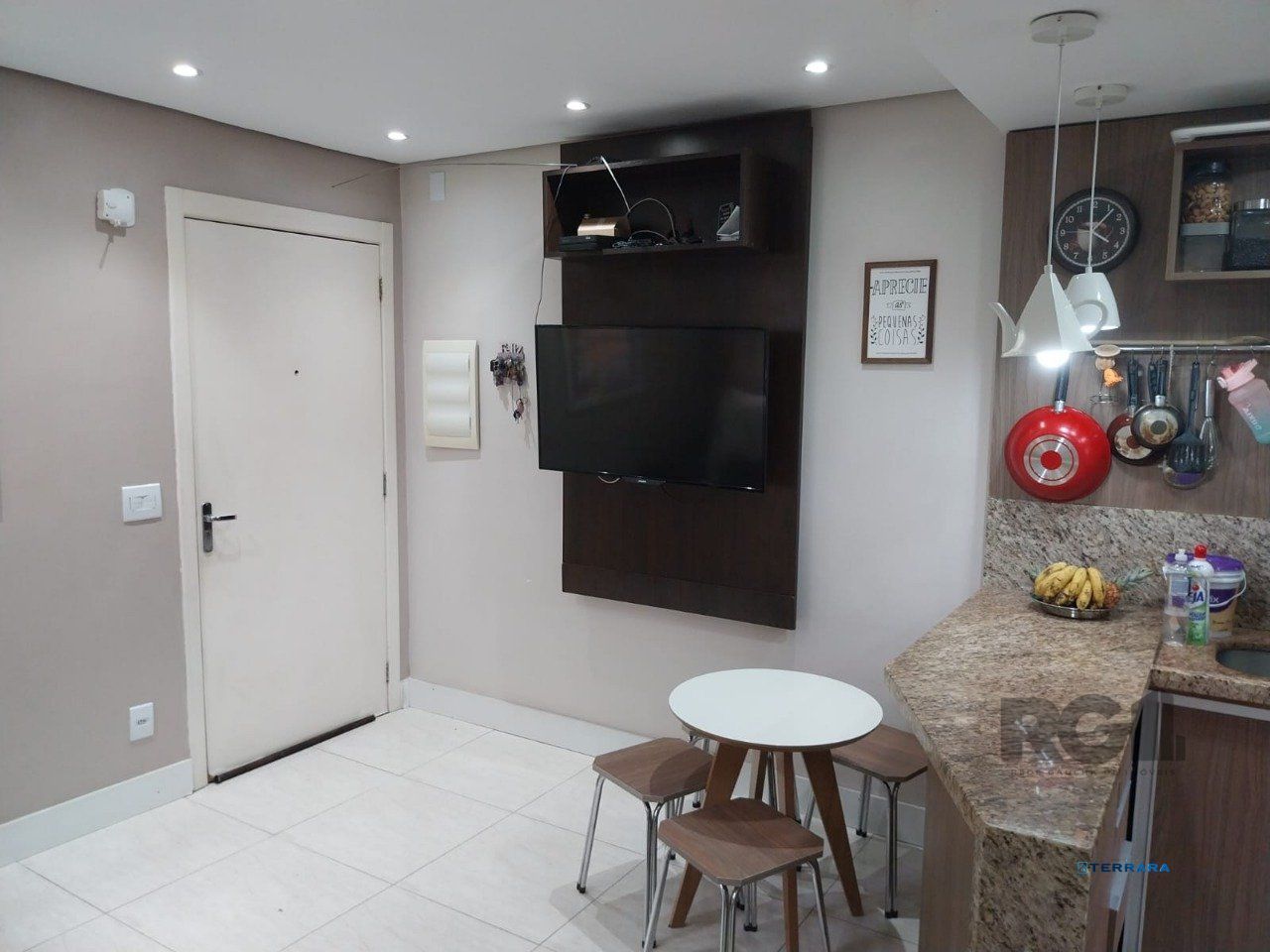 Apartamento, 2 quartos, à venda, 43 m², Restinga - Porto Alegre — foto 2