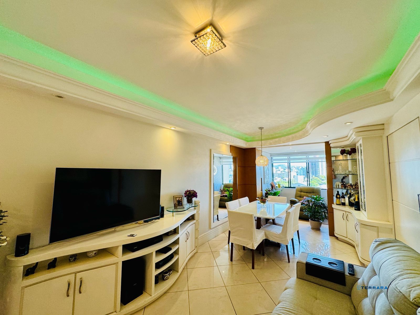Apartamento, 2 quartos, à venda, 70 m², Menino Deus - Porto Alegre — foto 3