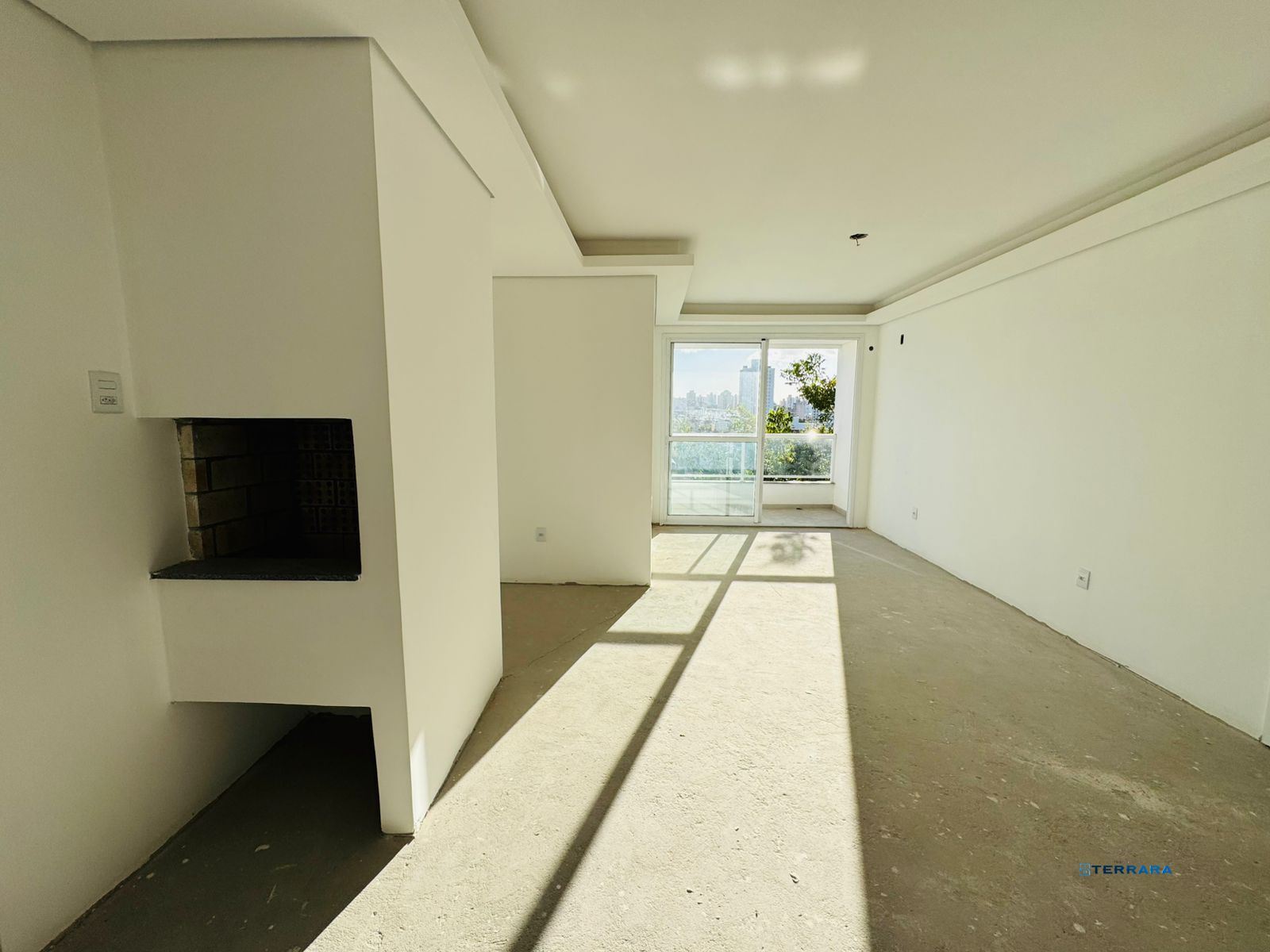 2 Dormitórios, suíte, sacada, vaga dupla I Apartamento Novo no Jardim Botânico