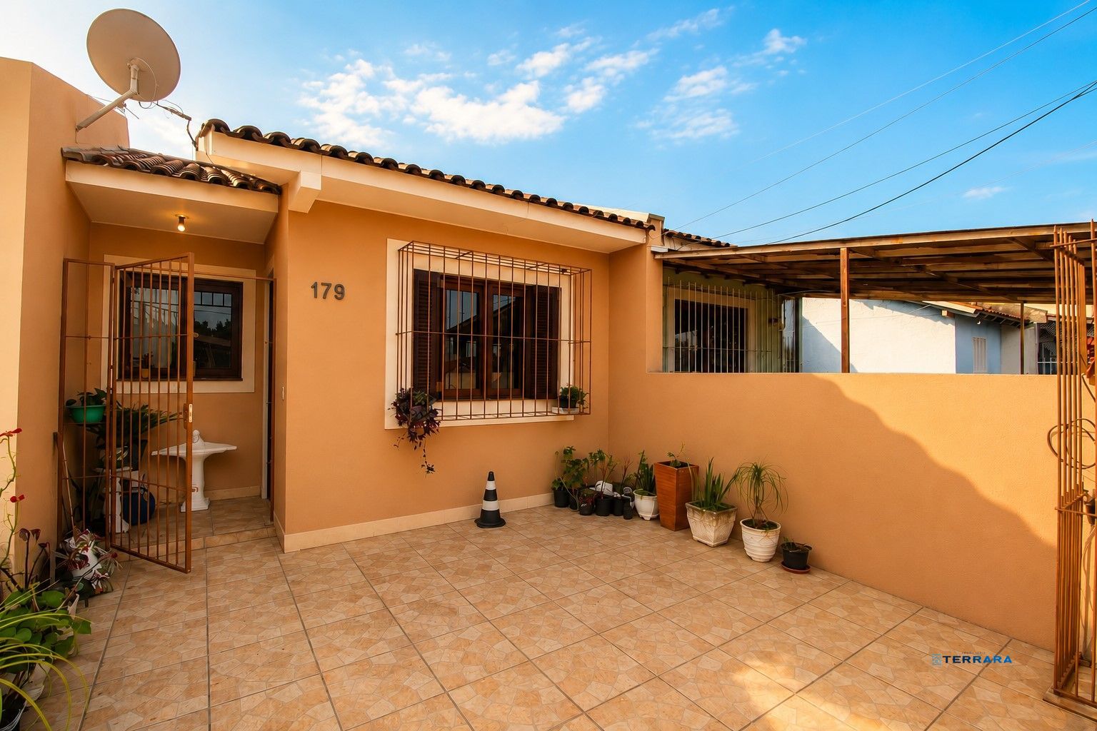 Casa 2 quartos à venda, 75m², Hípica - Porto Alegre