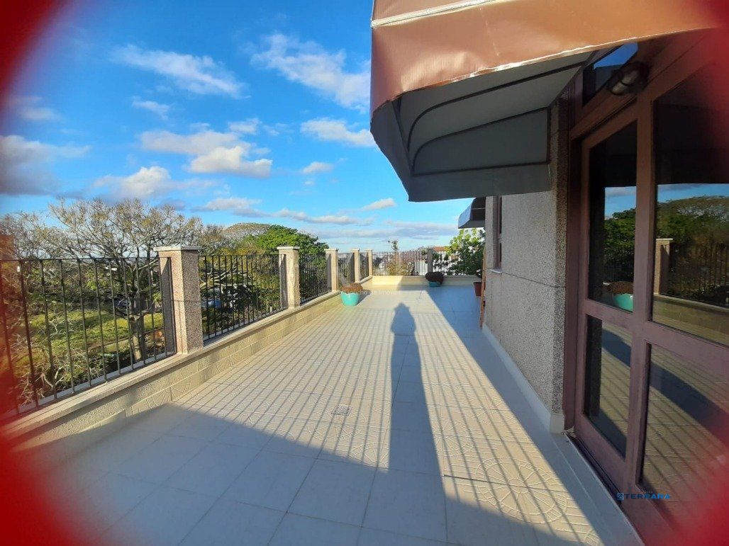 Cobertura para Venda - 250.15m², 3 dormitórios, sendo 2 suites, 3 vagas - Cristo Redentor