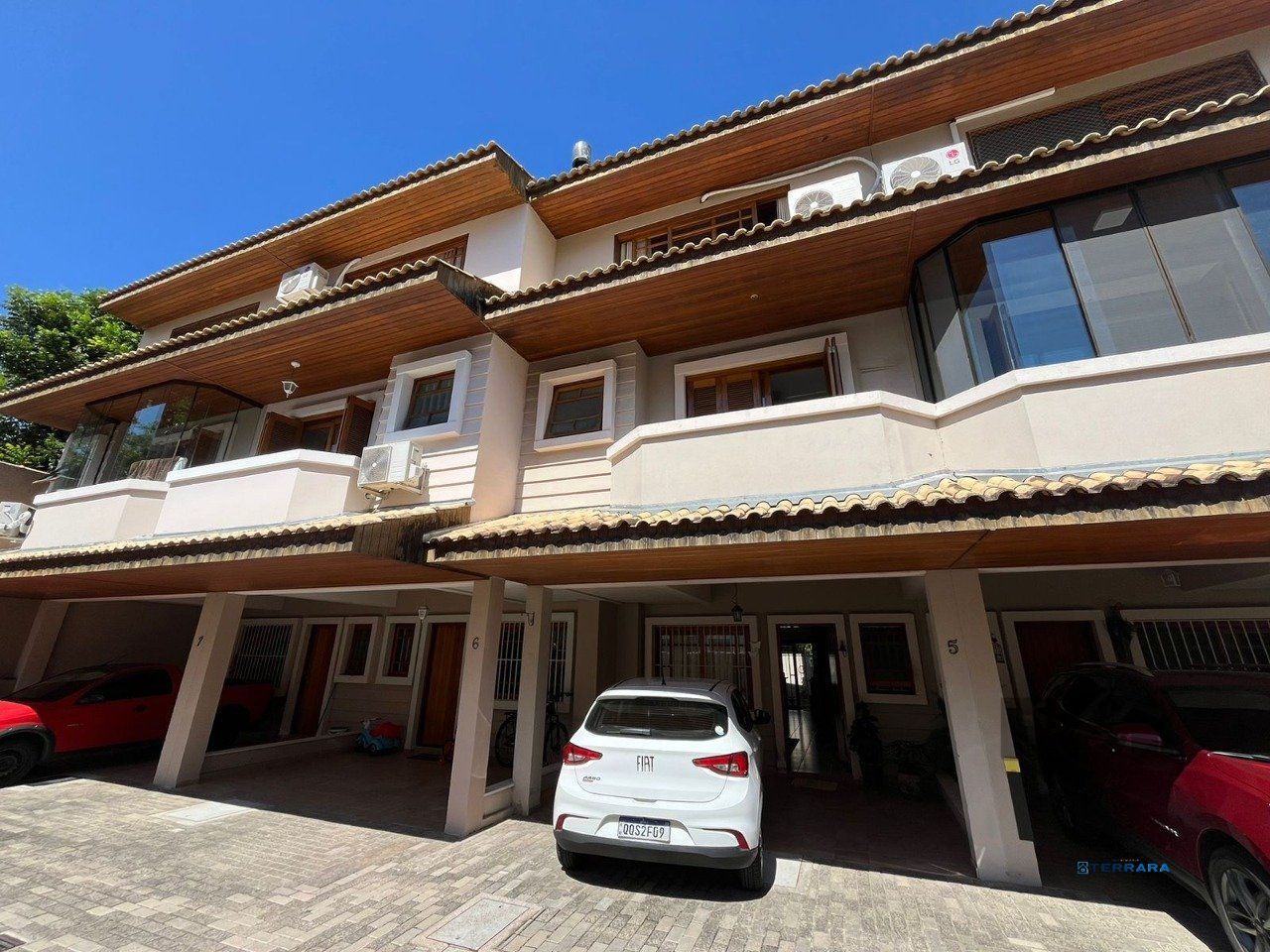 Casa com sacada e terraço em ipanema